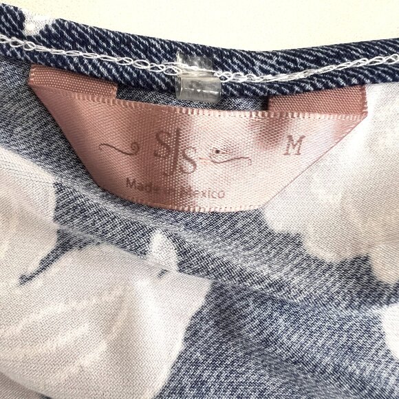 SJS Floral Shift Dress with Flounce Sleeves, Chambray Blue/White, Size M - Picture 5 of 7